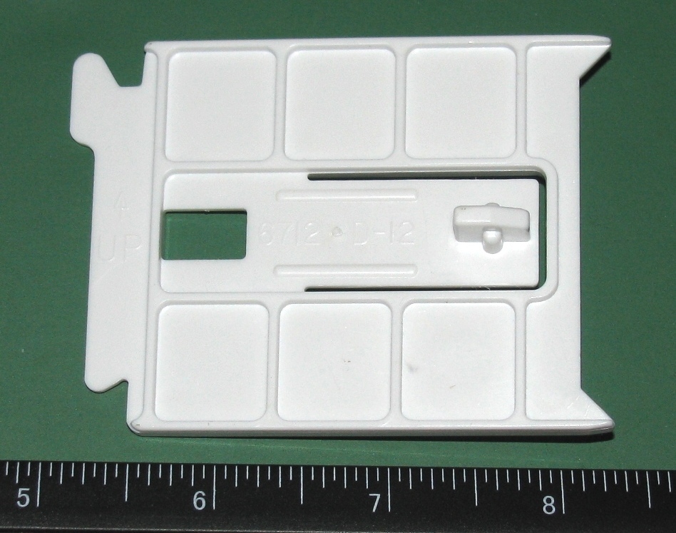 1 PAIR PLASTIC END CAPS FOR CONTINENTAL II KIRSCH RODS 6703D3 OUT